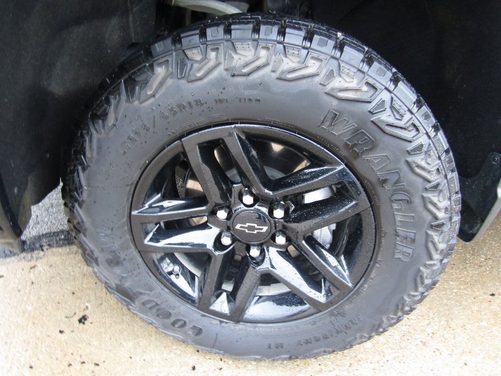 Used 2024 Chevrolet Silverado 1500 LT Trail Boss AWD/4WD image 28