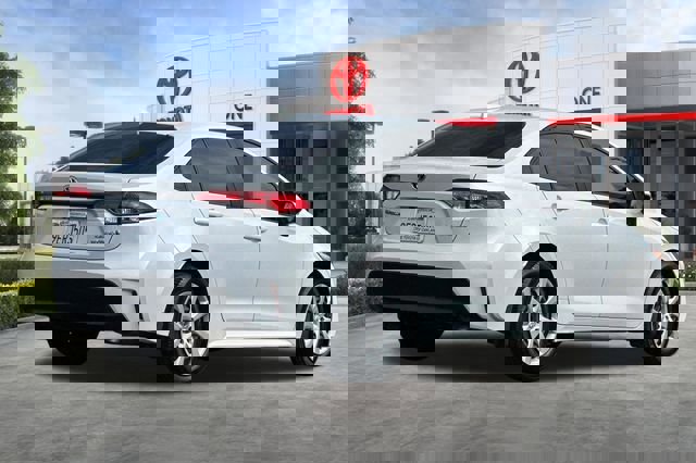 Certified 2023 Toyota Corolla LE image 5