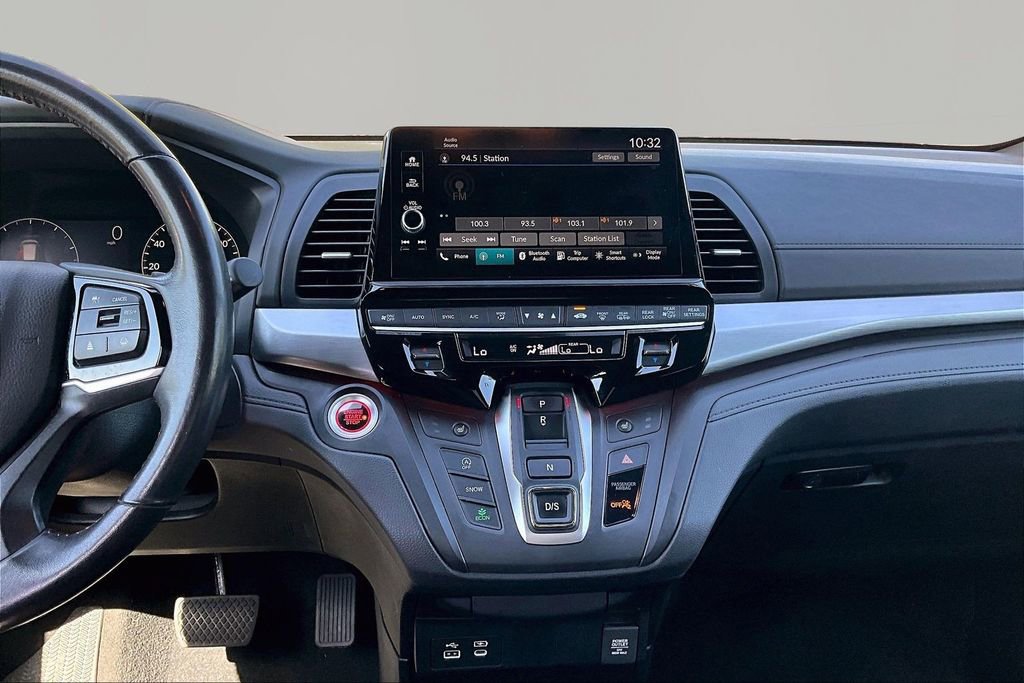 Used 2025 Honda Odyssey Sport-L image 10