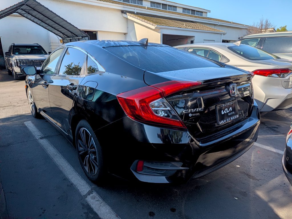 Used 2018 Honda Civic EX-L image 5