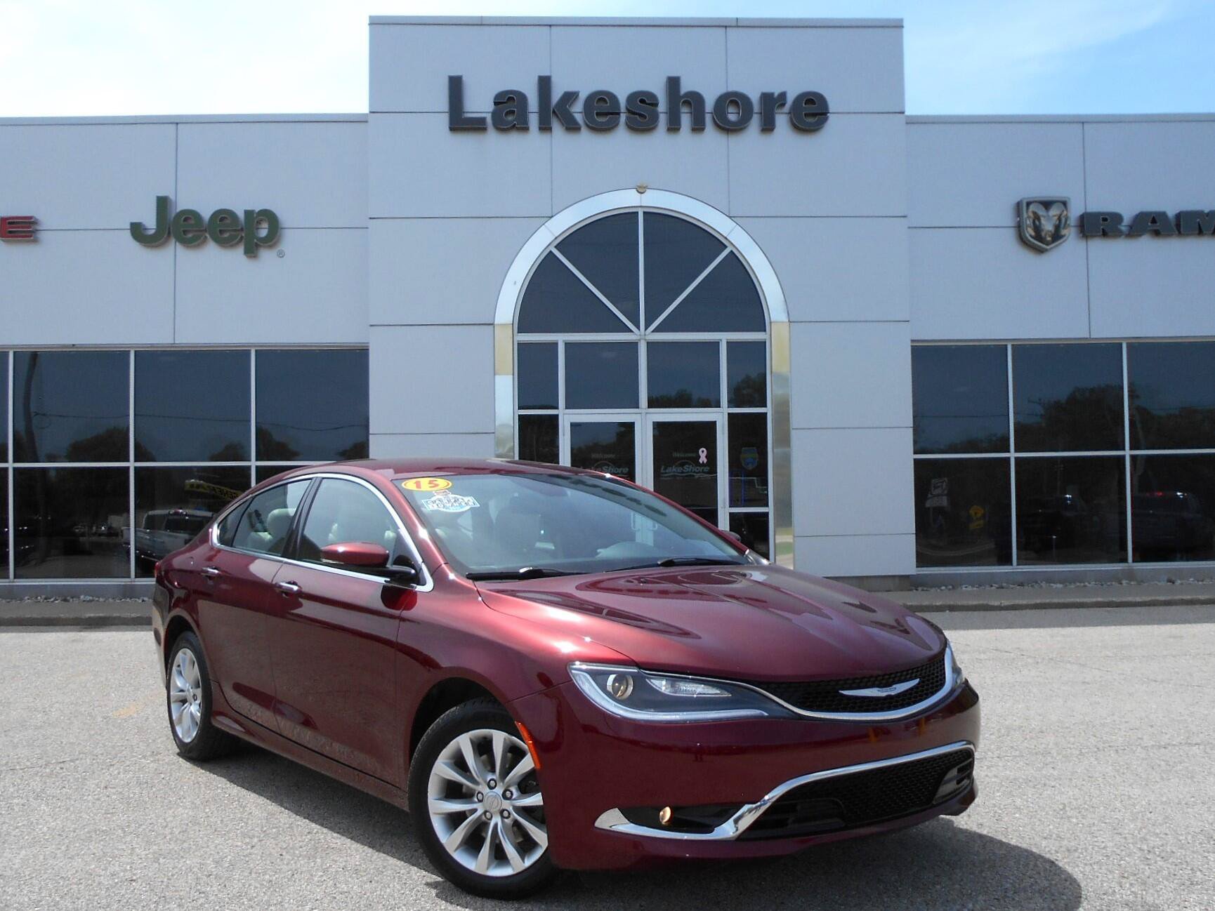 Used 2015 Chrysler 200 C w/ Navigation & Sound Group I FWD image 2