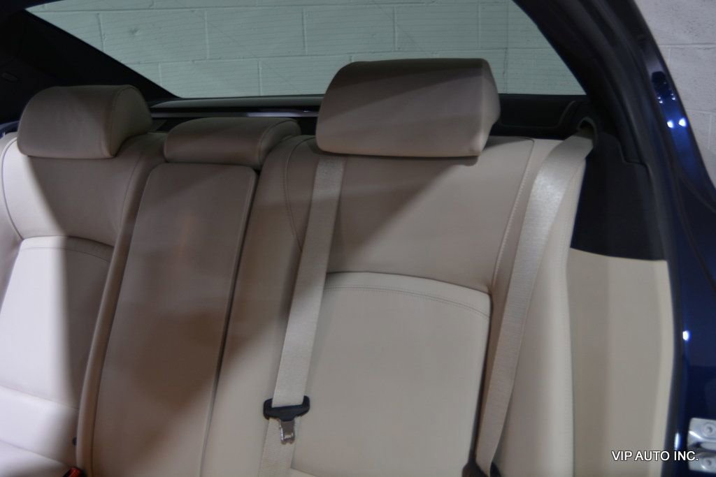 Used 2014 BMW 750Li xDrive image 23