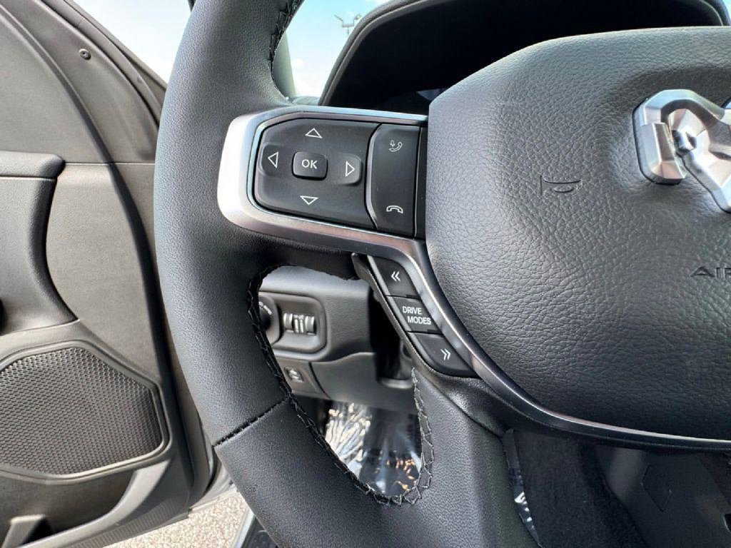 New 2026 RAM 1500 Big Horn AWD/4WD image 21