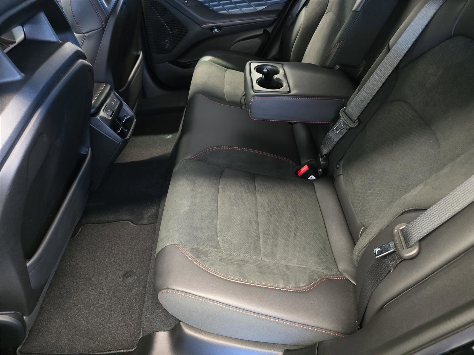 New 2026 Dodge Charger R/T AWD/4WD image 13