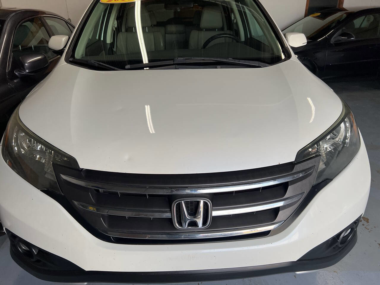 Used 2013 Honda CR-V EX-L image 2