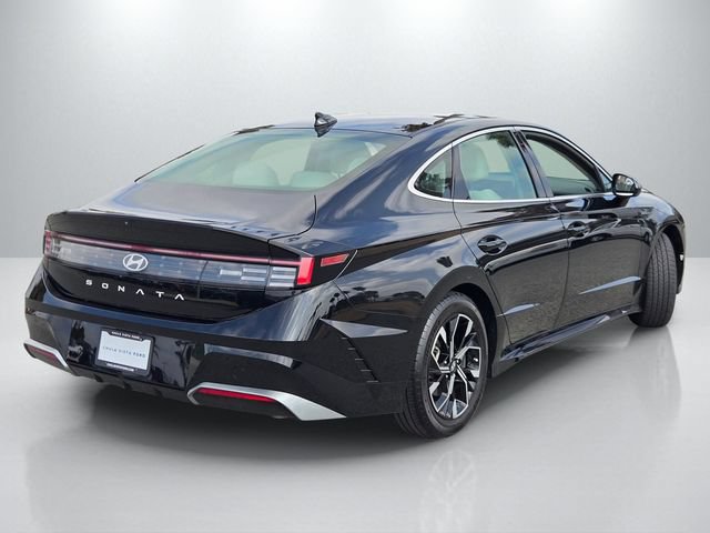 Used 2024 Hyundai Sonata SEL FWD image 4