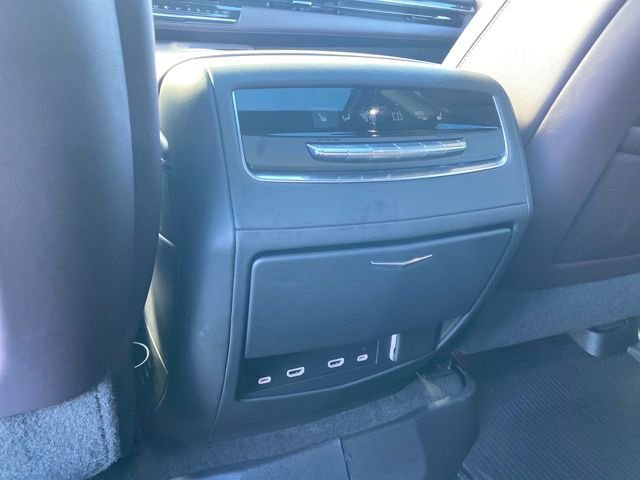 Certified 2022 Cadillac Escalade Premium Luxury Platinum image 20