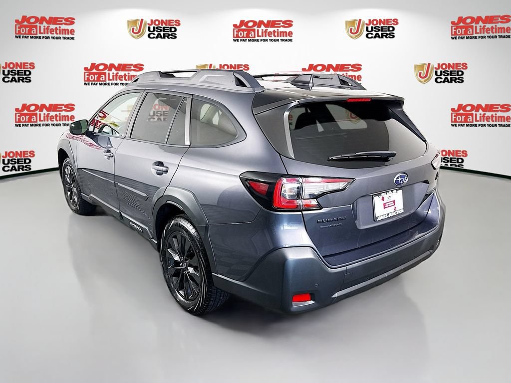 Used 2023 Subaru Outback Onyx Edition w/ Tech Package 2 AWD/4WD image 2