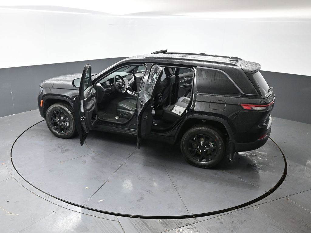 New 2026 Jeep Grand Cherokee Laredo image 47