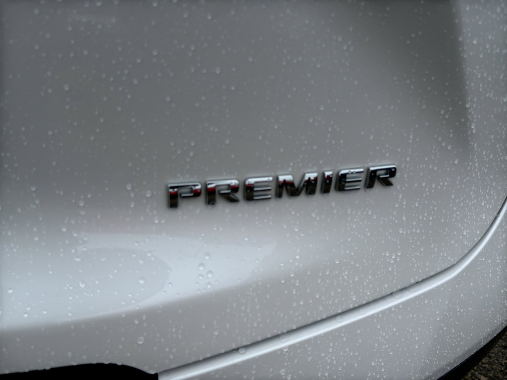 Used 2023 Chevrolet Blazer Premier w/ Driver Confidence II Package AWD/4WD image 9