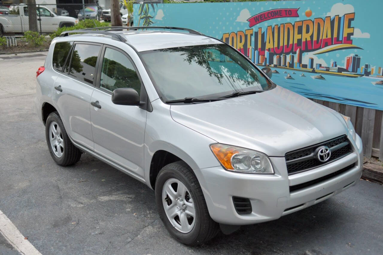 Used 2012 Toyota RAV4 FWD image 32