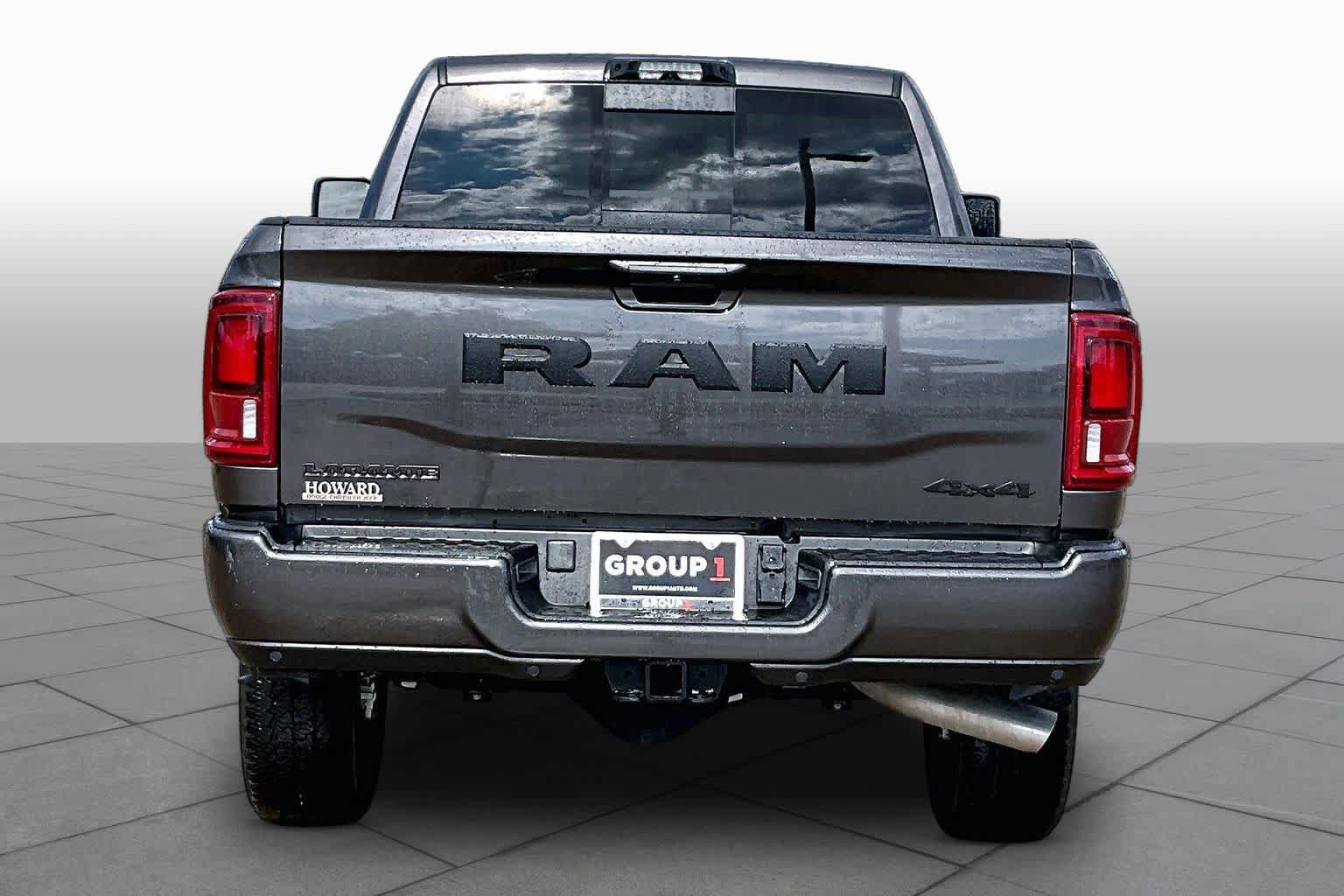 Used 2025 RAM 2500 Laramie AWD/4WD image 6