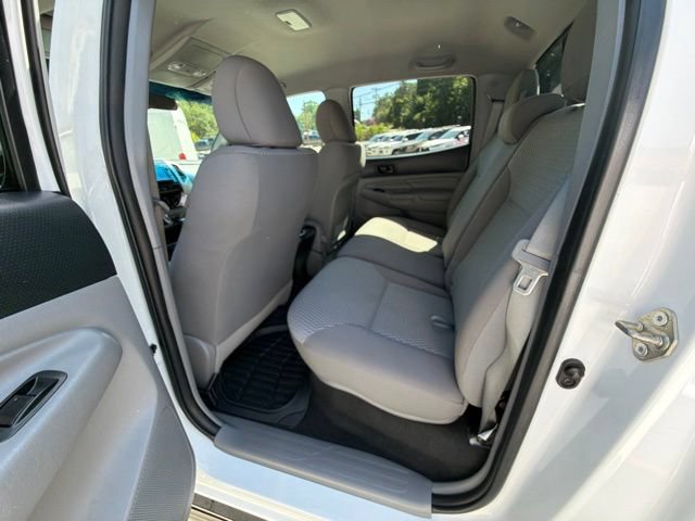 Used 2015 Toyota Tacoma PreRunner w/ SR5 Package RWD image 68