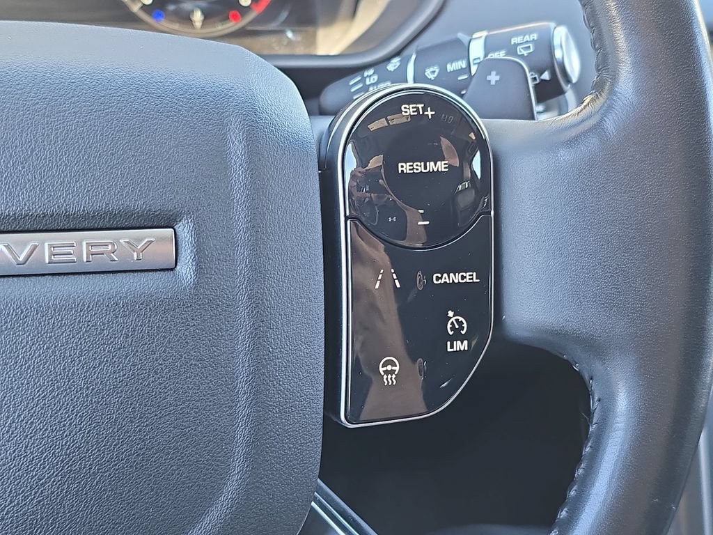 Used 2020 Land Rover Discovery Landmark AWD/4WD image 23