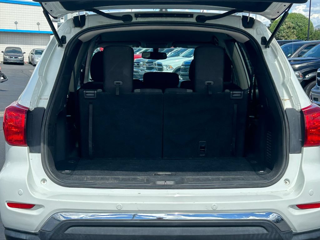 Used 2018 Nissan Pathfinder SV FWD image 33
