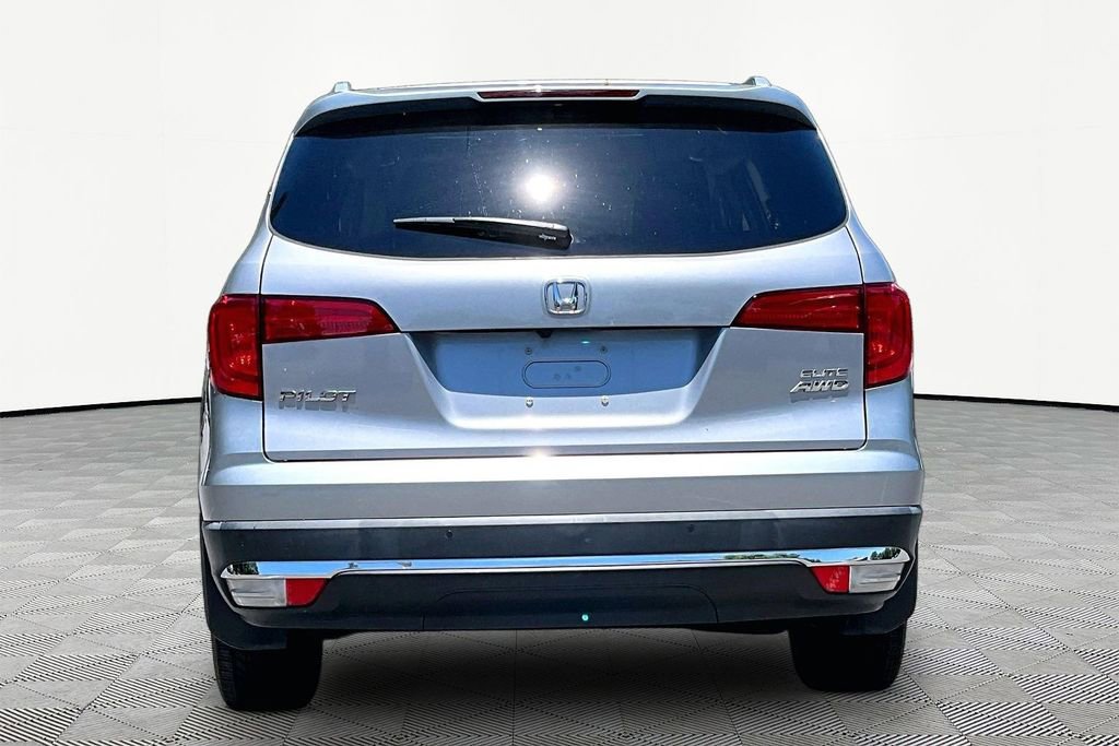 Used 2018 Honda Pilot Elite image 7