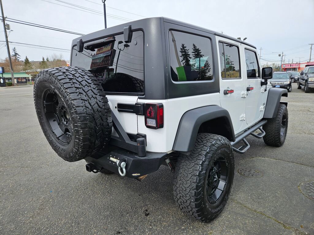 Used 2013 Jeep Wrangler Unlimited Sport image 5