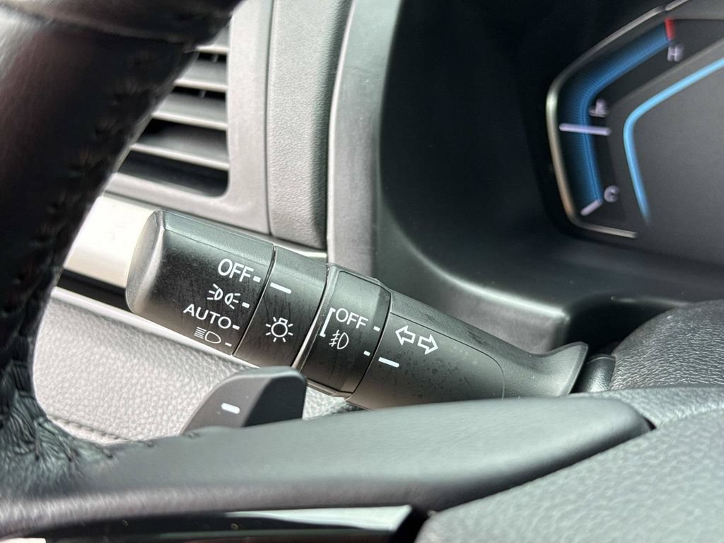 Used 2023 Honda Odyssey Touring image 39