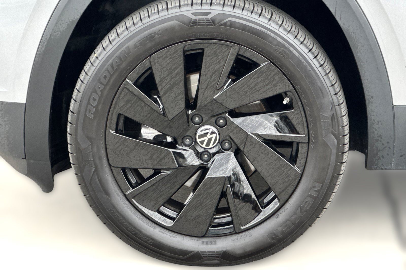 Used 2026 Volkswagen Atlas SE AWD/4WD image 13
