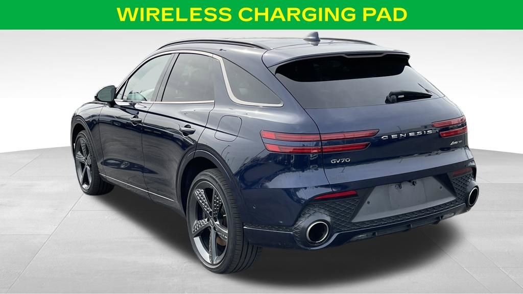 Used 2023 Genesis GV70 3.5T Sport w/ Sport Prestige Package AWD/4WD image 12