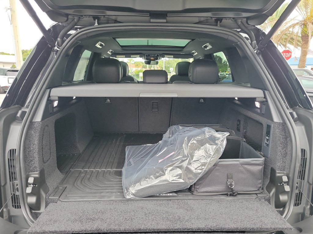 New 2027 Land Rover Range Rover SE AWD/4WD image 11