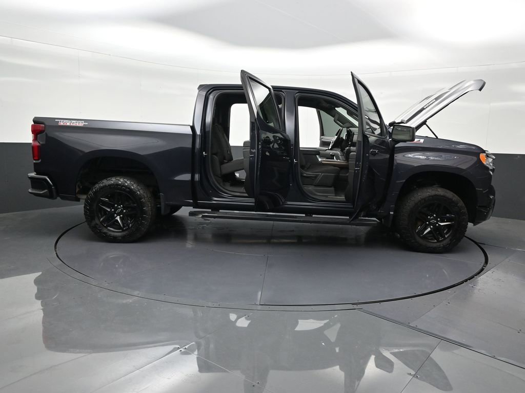 Used 2024 Chevrolet Silverado 1500 LT Trail Boss AWD/4WD image 32