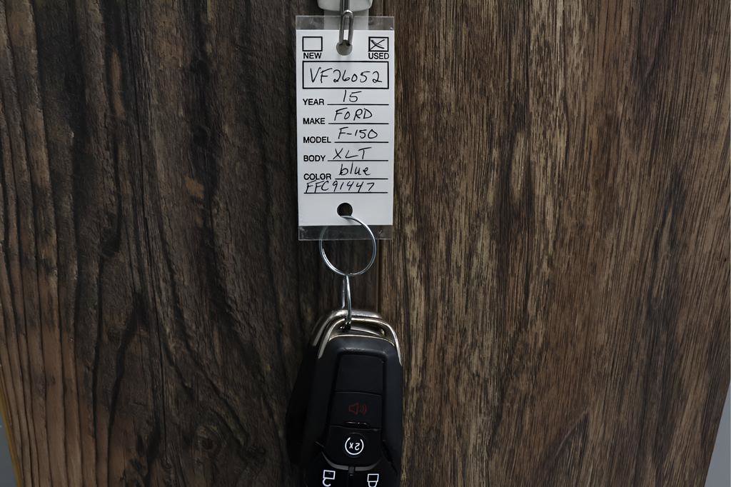 Used 2015 Ford F150 XLT w/ Equipment Group 302A Luxury image 38