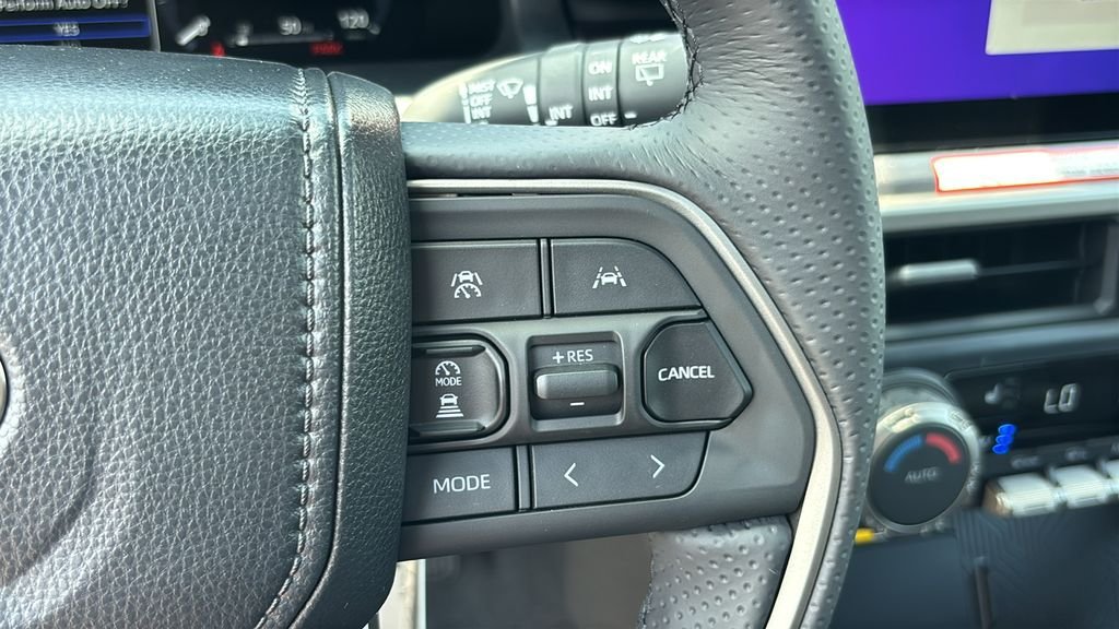 New 2026 Toyota 4Runner TRD Off-Road Premium AWD/4WD image 17
