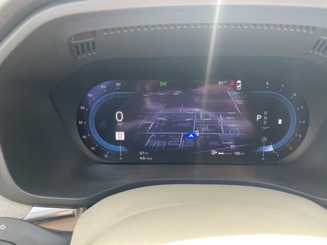 Used 2023 Volvo XC60 B5 Plus image 20