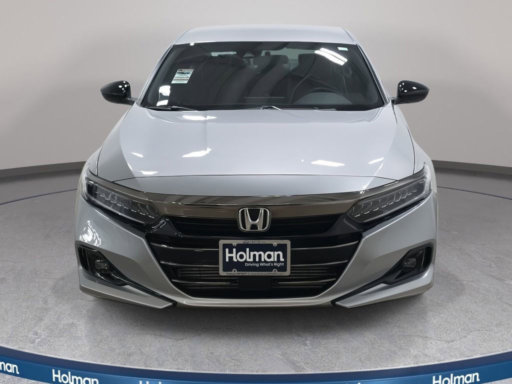 Used 2022 Honda Accord Sport image 3