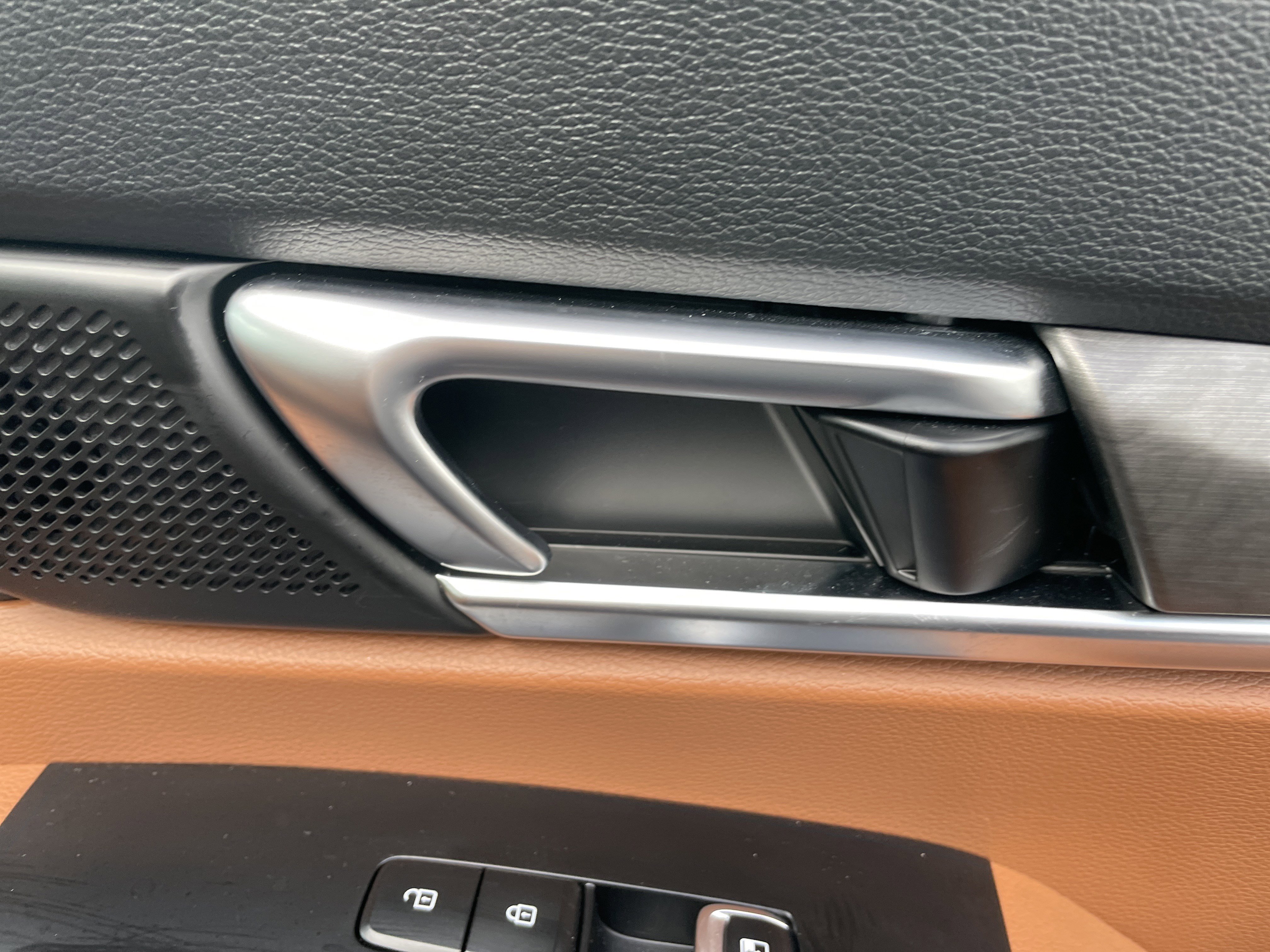 Used 2025 Kia Telluride EX X-Line image 11