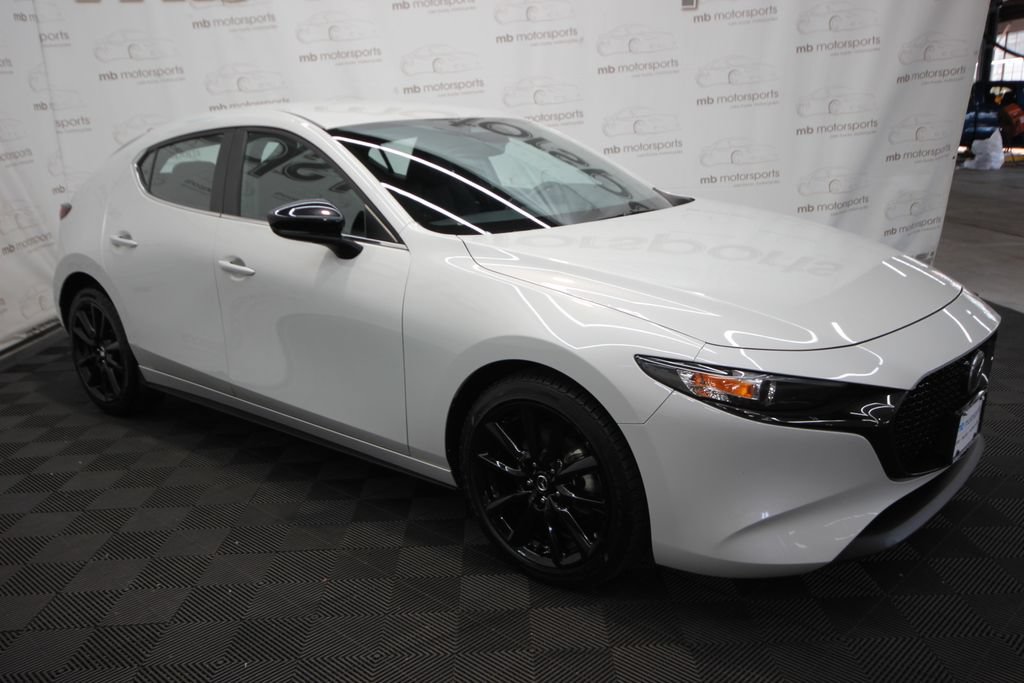 Used 2024 MAZDA MAZDA3 s FWD image 9