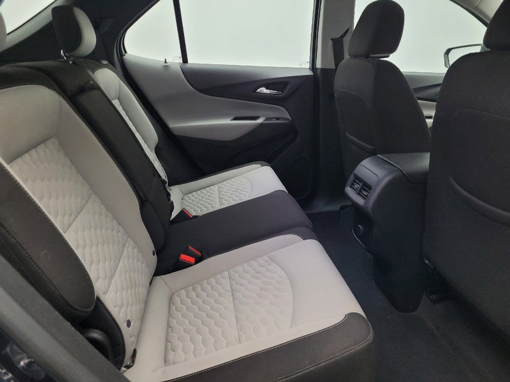 Used 2018 Chevrolet Equinox LS image 19