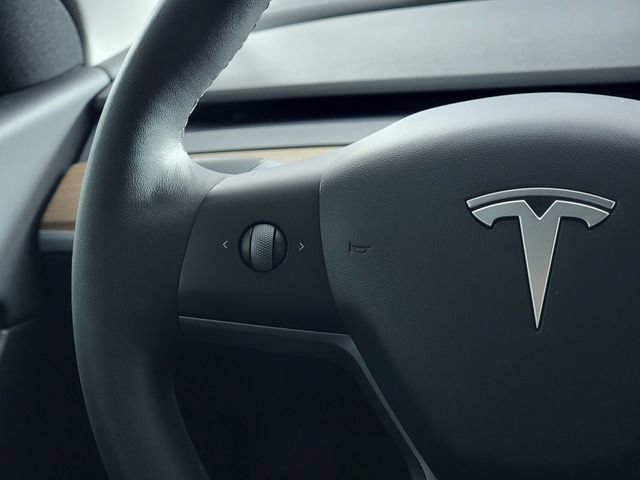 Used 2021 Tesla Model Y Performance AWD/4WD image 24