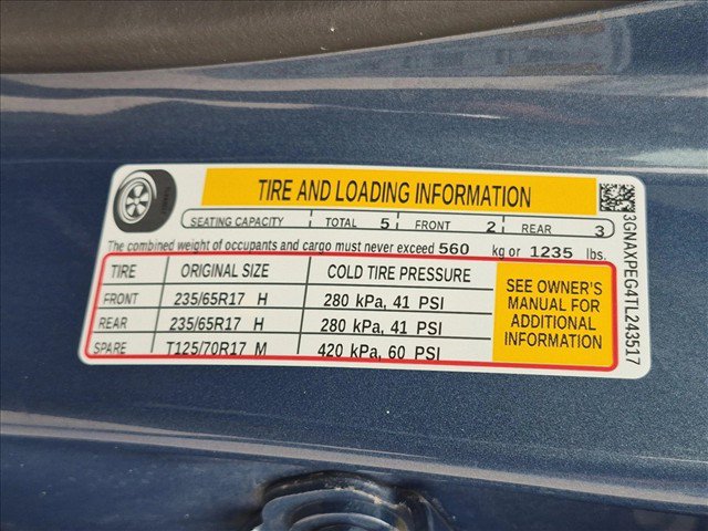Used 2026 Chevrolet Equinox LT AWD/4WD image 25