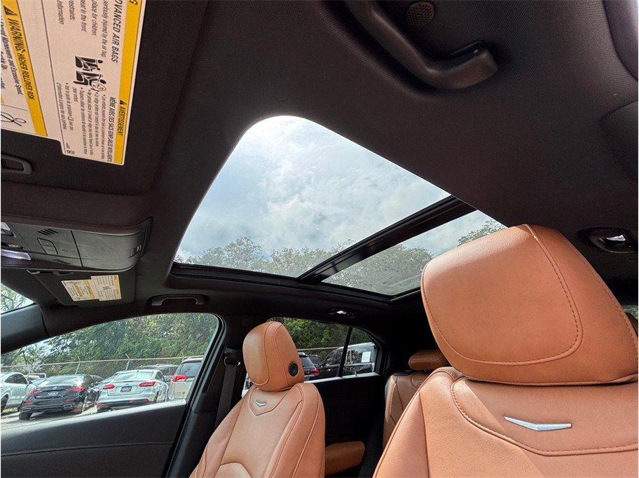 Used 2020 Cadillac XT4 Premium Luxury FWD image 39
