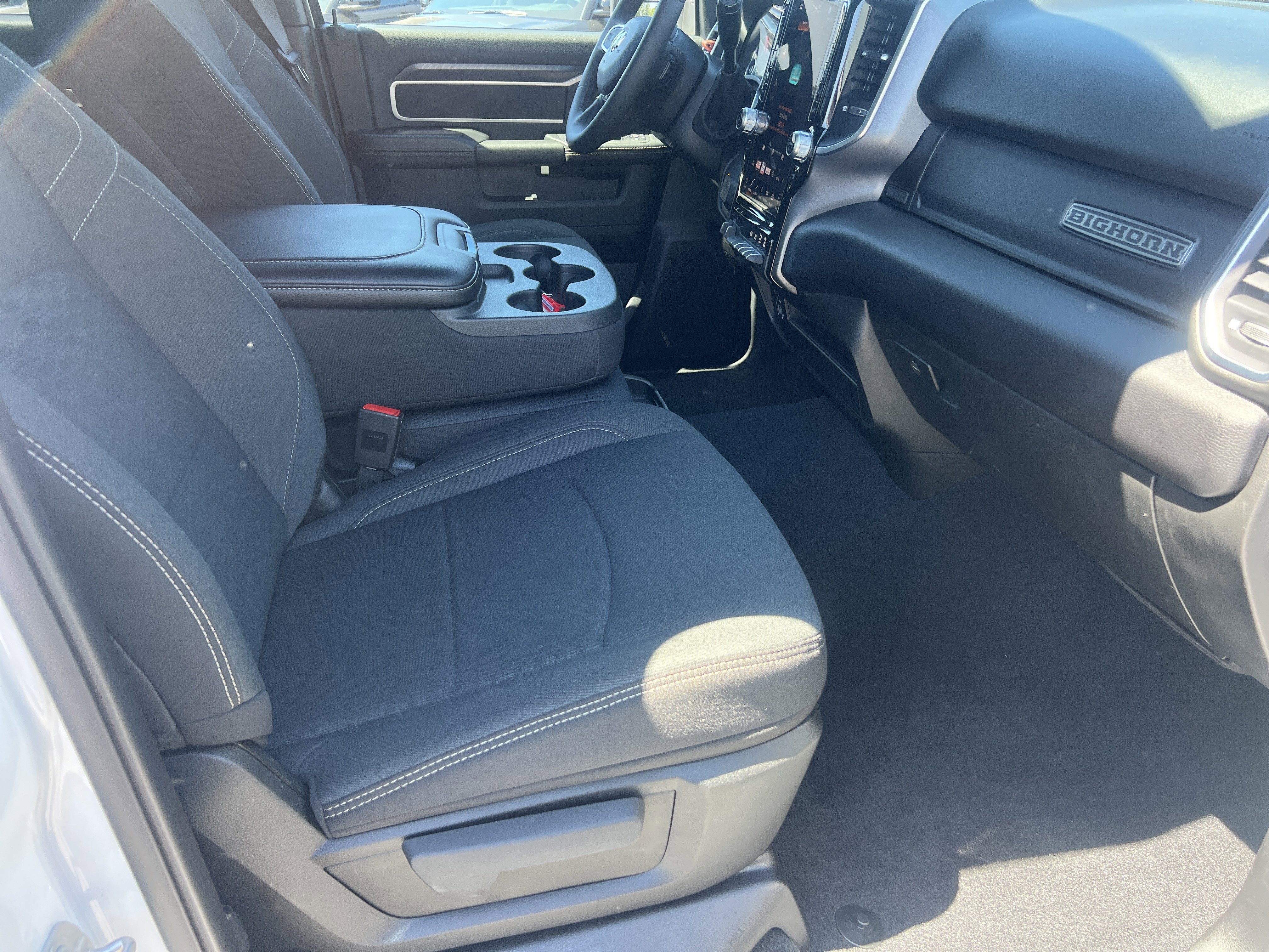 Used 2025 RAM 2500 Big Horn AWD/4WD image 18