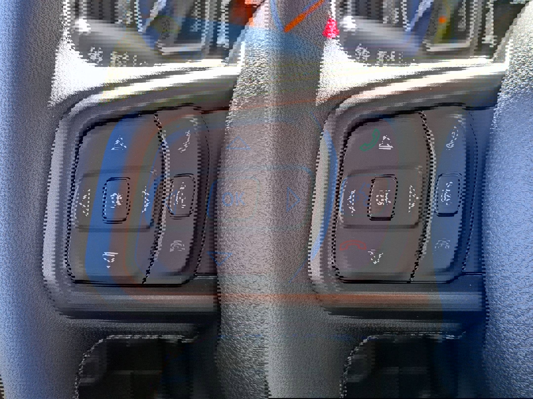 New 2025 Jeep Gladiator Sport image 14