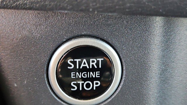 Used 2023 Nissan Rogue SL w/ SL Premium Package FWD image 17