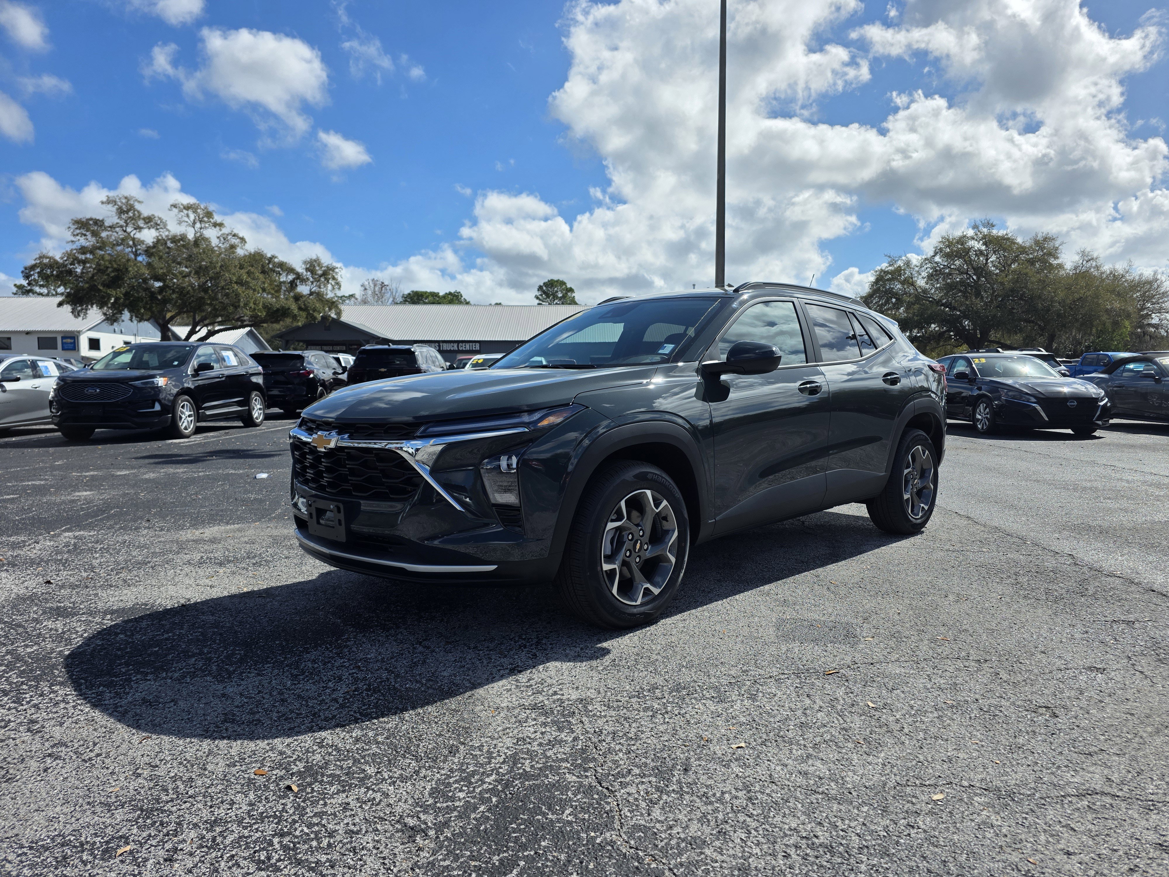 New 2026 Chevrolet Trax LT w/ Driver Confidence Package