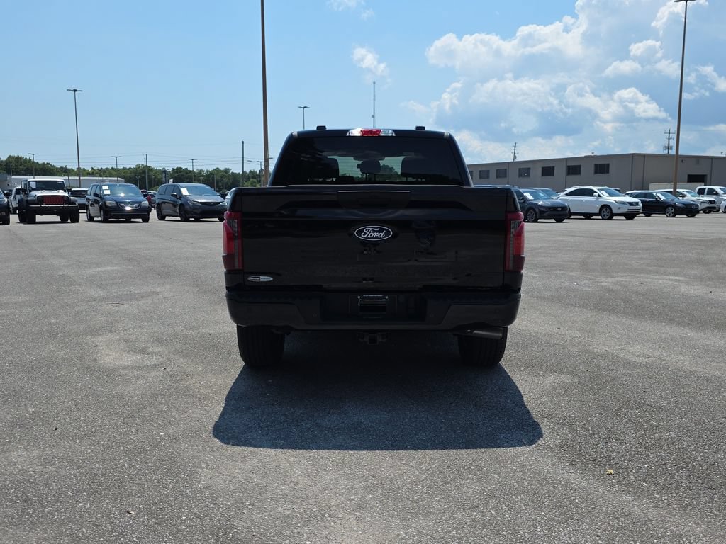 Used 2025 Ford F150 STX w/ Equipment Group 200A RWD image 7
