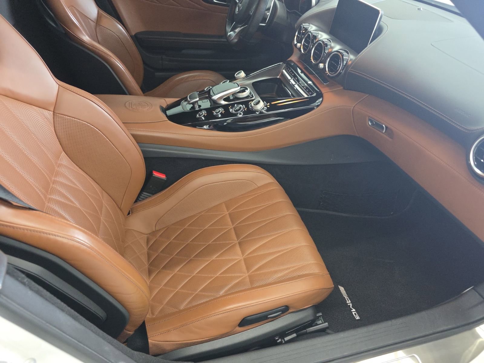 Used 2018 Mercedes-Benz AMG GT C image 9