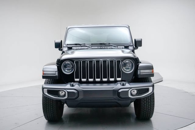 Used 2023 Jeep Wrangler Unlimited Sahara w/ LED Lighting Group AWD/4WD image 17