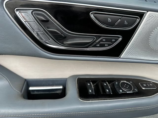 Used 2023 Lincoln Navigator L Black Label AWD/4WD image 25