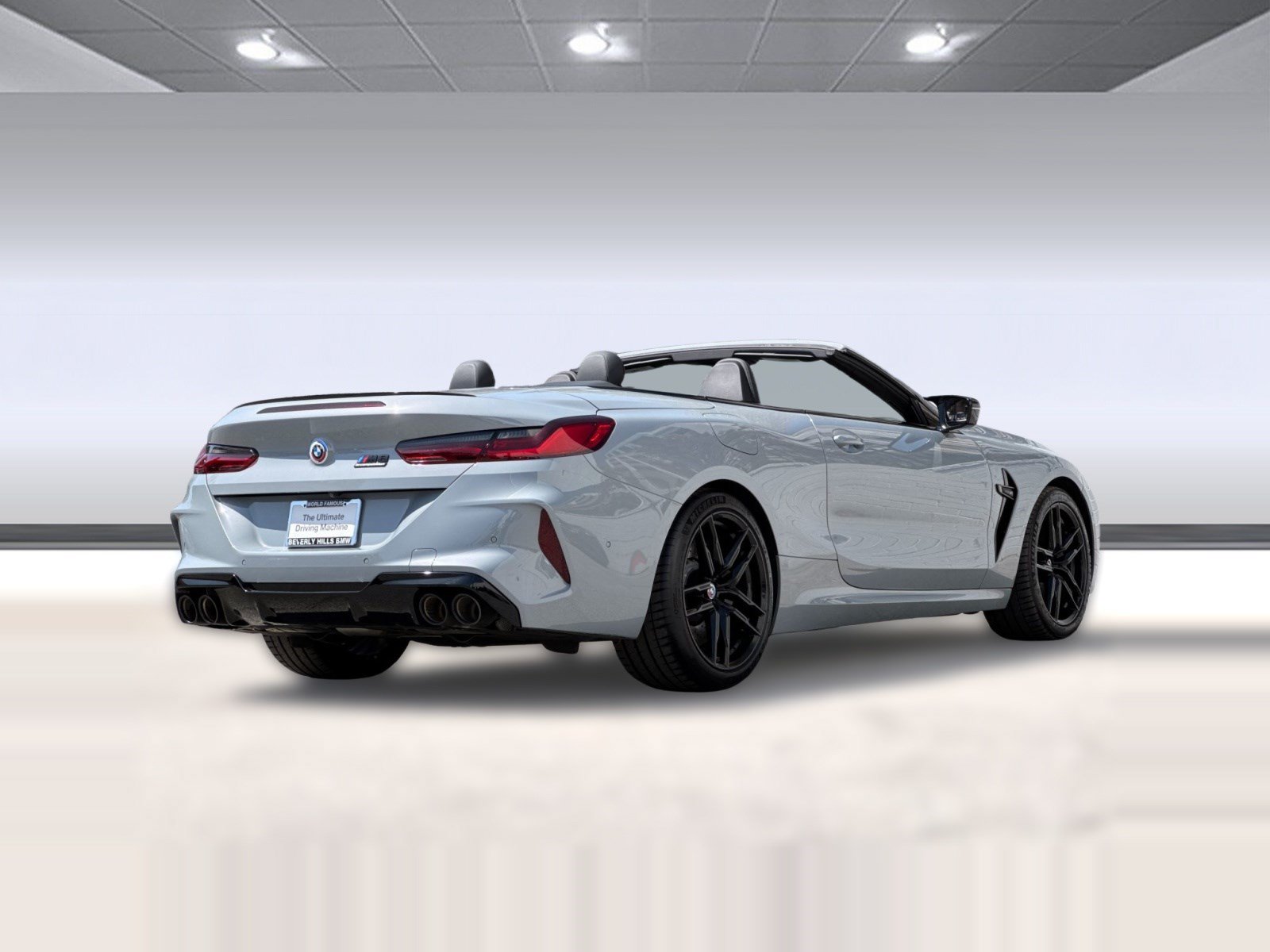 Used 2023 BMW M8 Competition AWD/4WD image 9