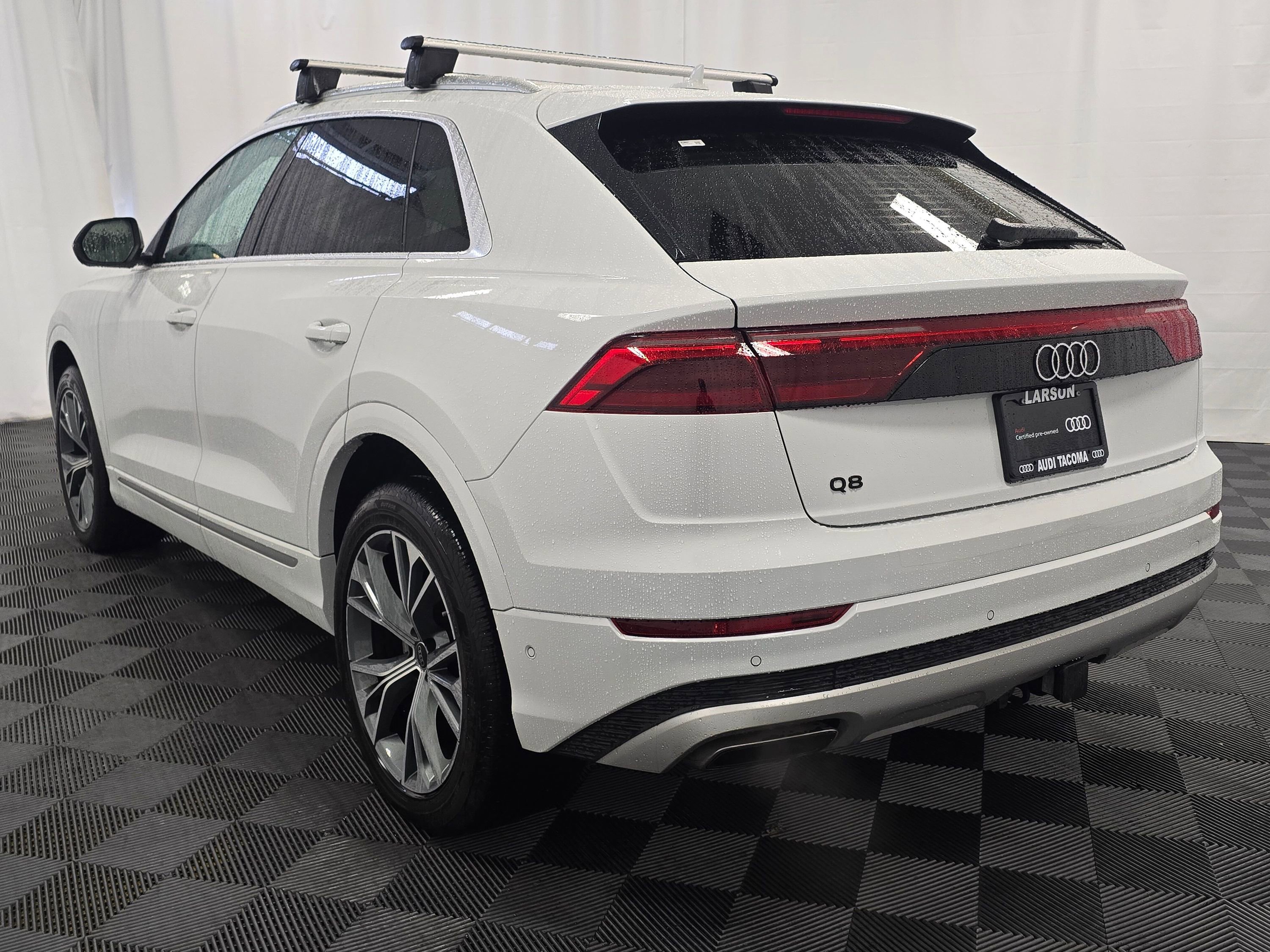 Certified 2025 Audi Q8 Premium Plus w/ Premium Plus Package image 4