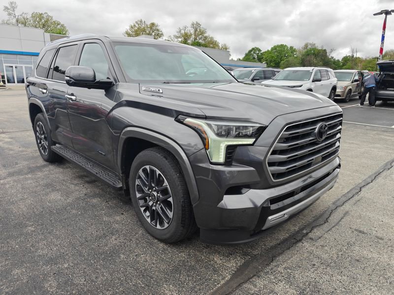 Used 2024 Toyota Sequoia Limited w/ Tow Technology Package AWD/4WD image 3
