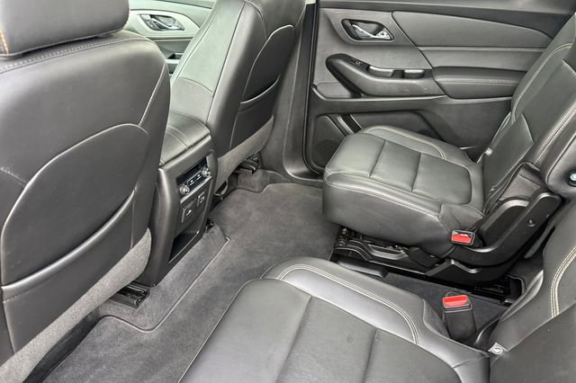 Used 2020 Chevrolet Traverse RS image 14