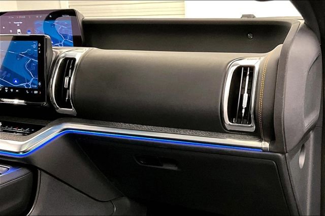 Used 2025 Ford Expedition Tremor AWD/4WD image 18