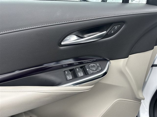 Certified 2023 Cadillac XT4 Luxury w/ Cold Weather Package image 23